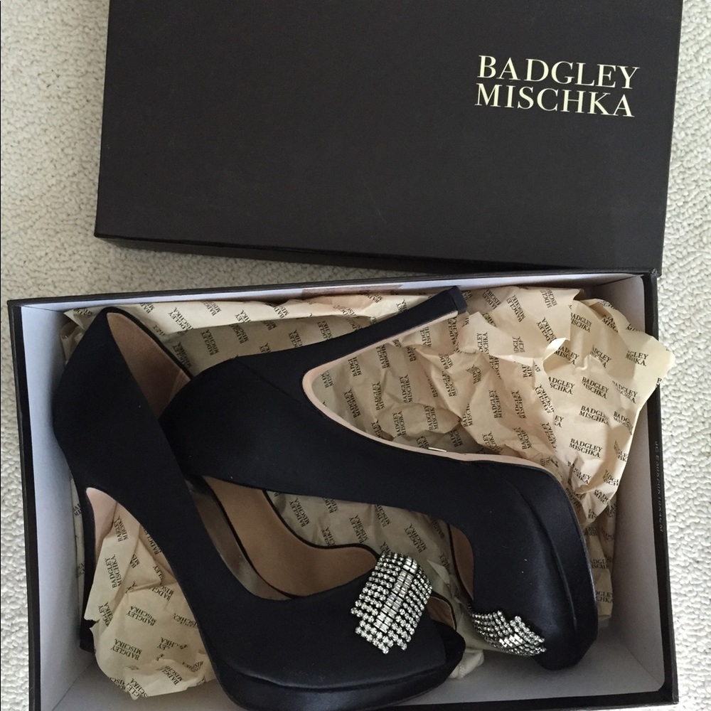 Bradley Mischka heels